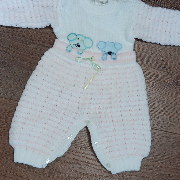 VINTAGE KNIT ONE PIECE INFANT outfit... #5843 - Picture 2 of 10